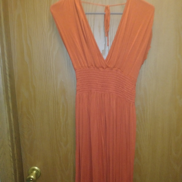 Dress - Picture 2 of 2